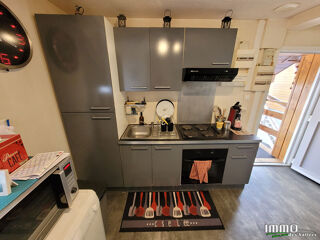  Immeuble à vendre 10 pièces 184 m²