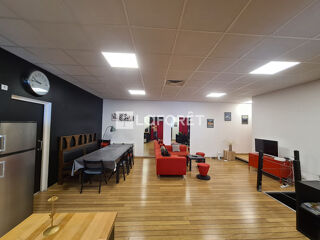  Appartement � louer 5 pi�ces 128 m�