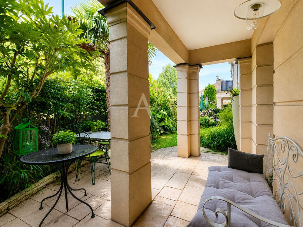 Bailly-Romainvilliers : Appartement 3 pièces avec jardin privatif de 54 m² et grand box