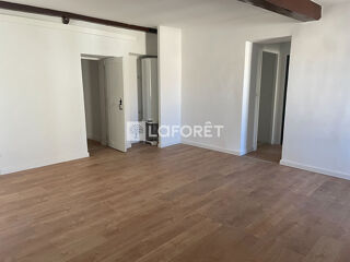  Appartement à louer 3 pièces 72 m²