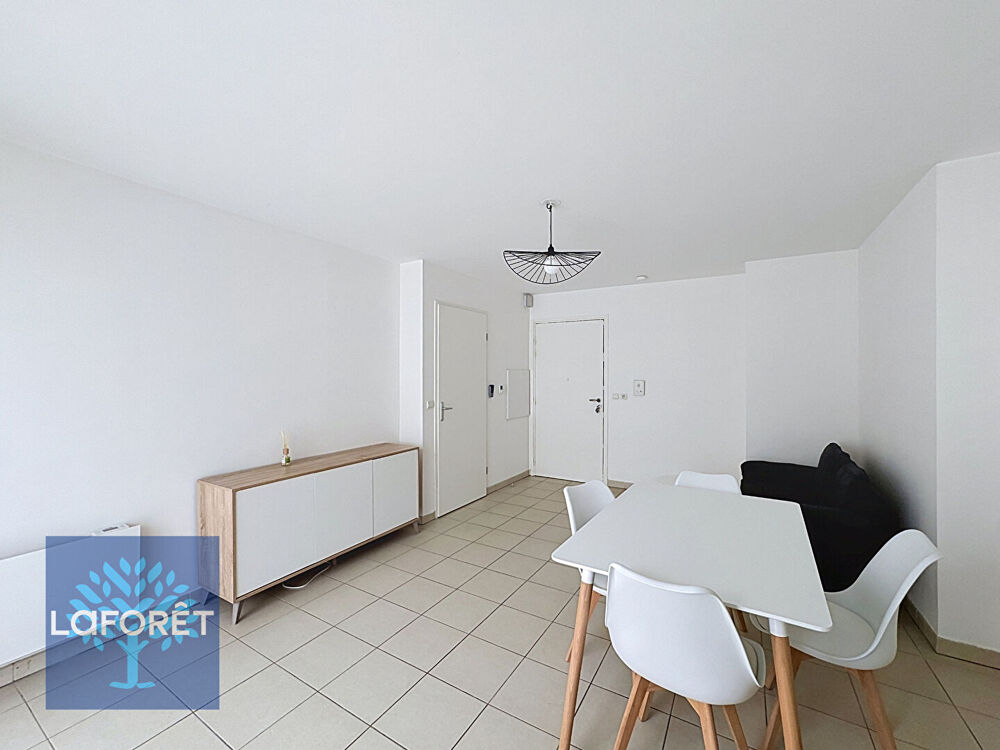 Location Appartement Appartement Corbeil Essonnes 2 pièces meublé - 43.50 m2 Corbeil essonnes
