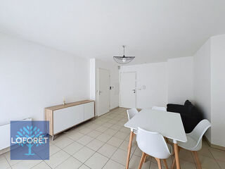  Appartement à louer 2 pièces 44 m²