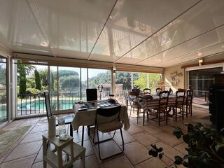  Maison  vendre 6 pices 175 m