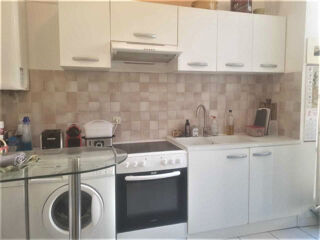  Appartement à louer 4 pièces 94 m²