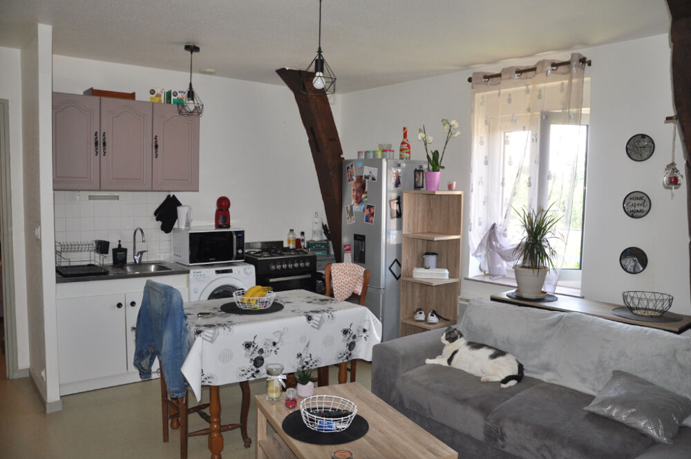 Appartement 1er étage Bourg ST GERMAIN DU BOIS