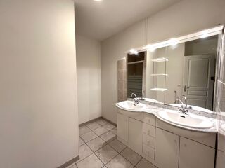  Appartement  louer 3 pices 65 m