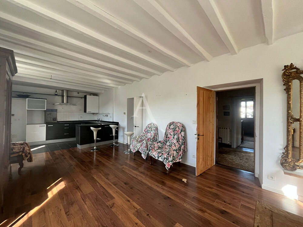 Vente Maison Maison Louhossoa 15 pièce(s) 718.67 m2 Louhossoa