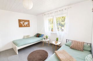  Maison à vendre 10 pièces 266 m²