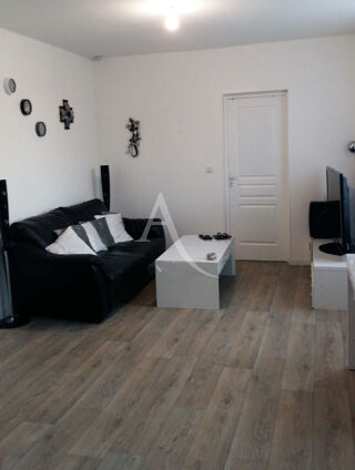  Immeuble  vendre 6 pices 129 m Villeneuve la guyard