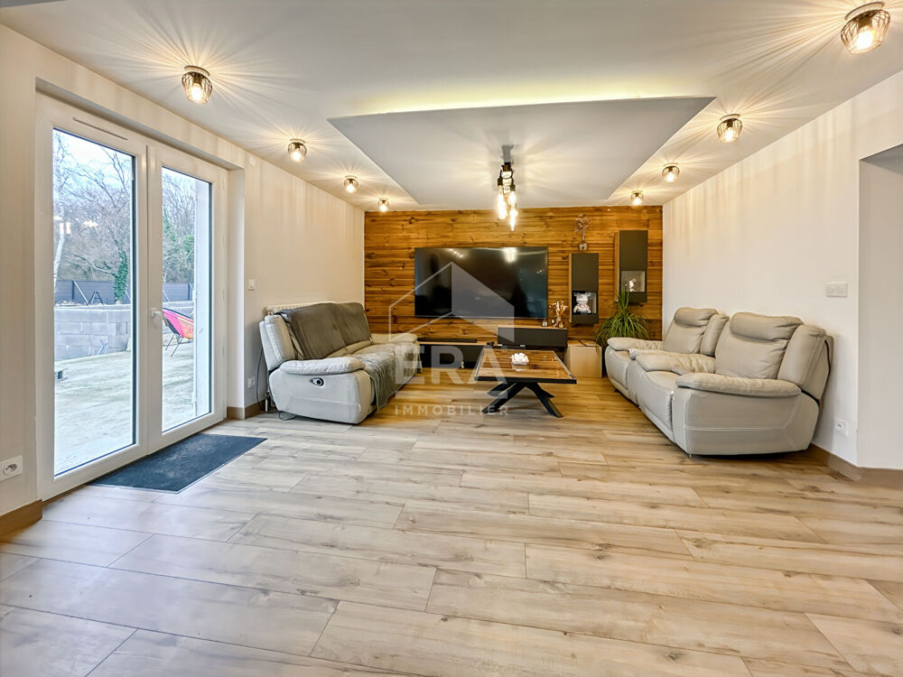 Maison familiale à Janville-sur-Juine 198 m² sur terrain de plus de 3000 m²