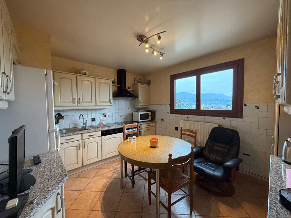 Vente Maison Charmante maison 6 pièces à Cognin, avec jardin, terrasse et garage, proche écoles et commodités ! Cognin