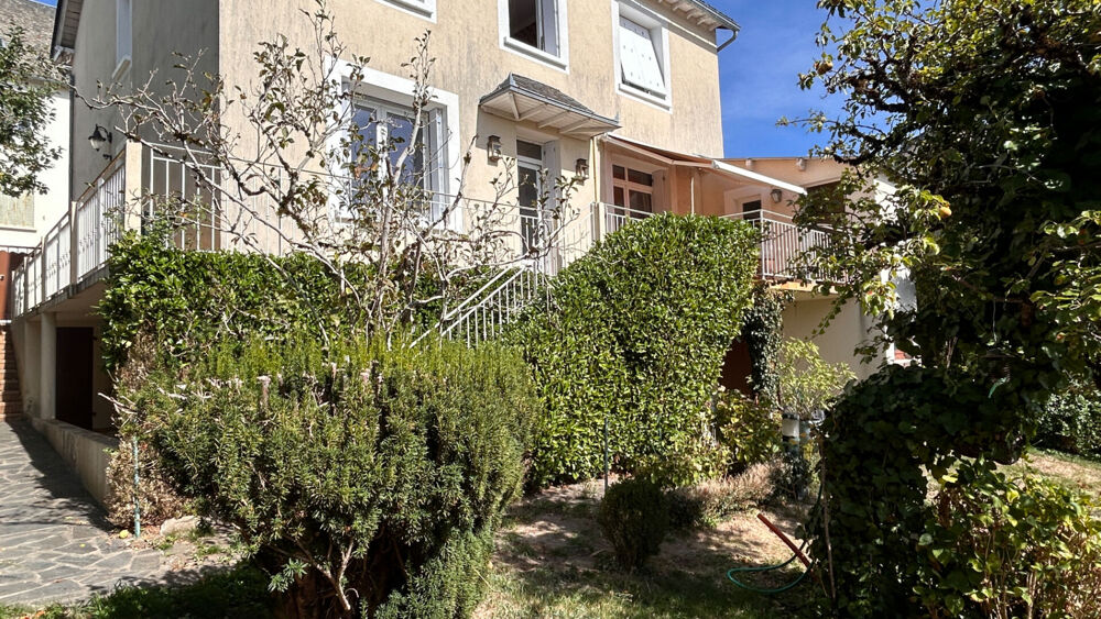Vente Maison MAISON BOURGEOISE 1950 AVEC POTENTIEL EXCEPTIONNEL AU COEUR DE SAINT-AMANS-DES-CÔTS Saint amans des cots
