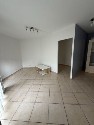 Location Appartement APPARTEMENT CACHAN - 1 pièce(s) - 30 m2 Cachan