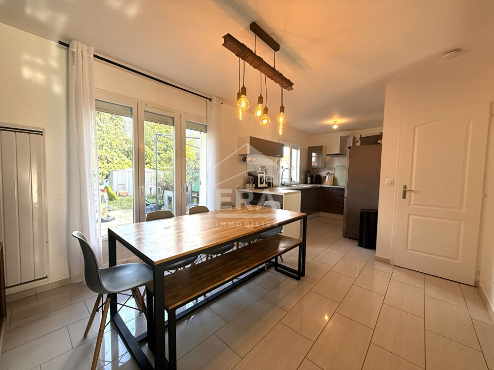 Vente Maison Maison Guignes -5 pièces -3 chambres- 103 m2 Guignes