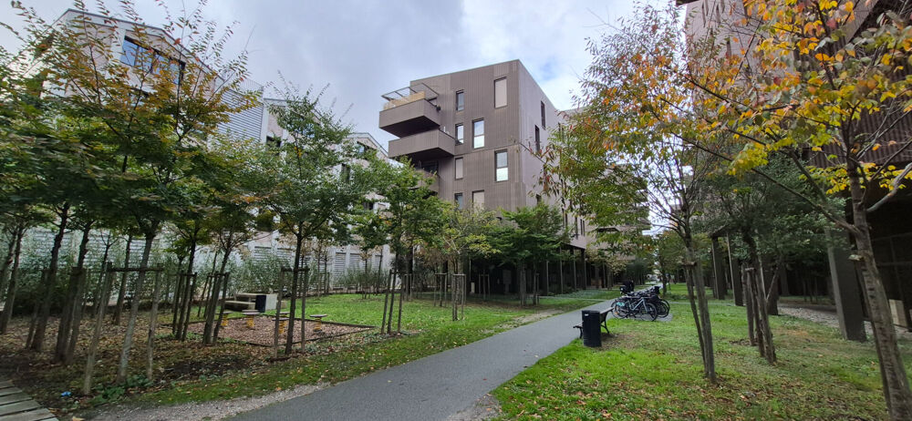 Vente Appartement BORDEAUX (33100) - Appartement  3 pièces avec balcon et parking Bordeaux