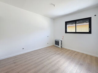  Maison 4 pi�ces 122 m� La cote saint andre