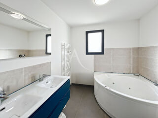  Maison à vendre 6 pièces 135 m²
