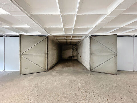  Parking / Garage � louer 