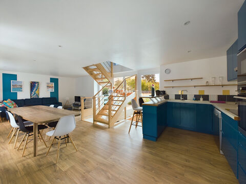   Maison Coray 5 pi�ce(s) 110 m2 Maison - 5 pi�ce(s) - 110 m�