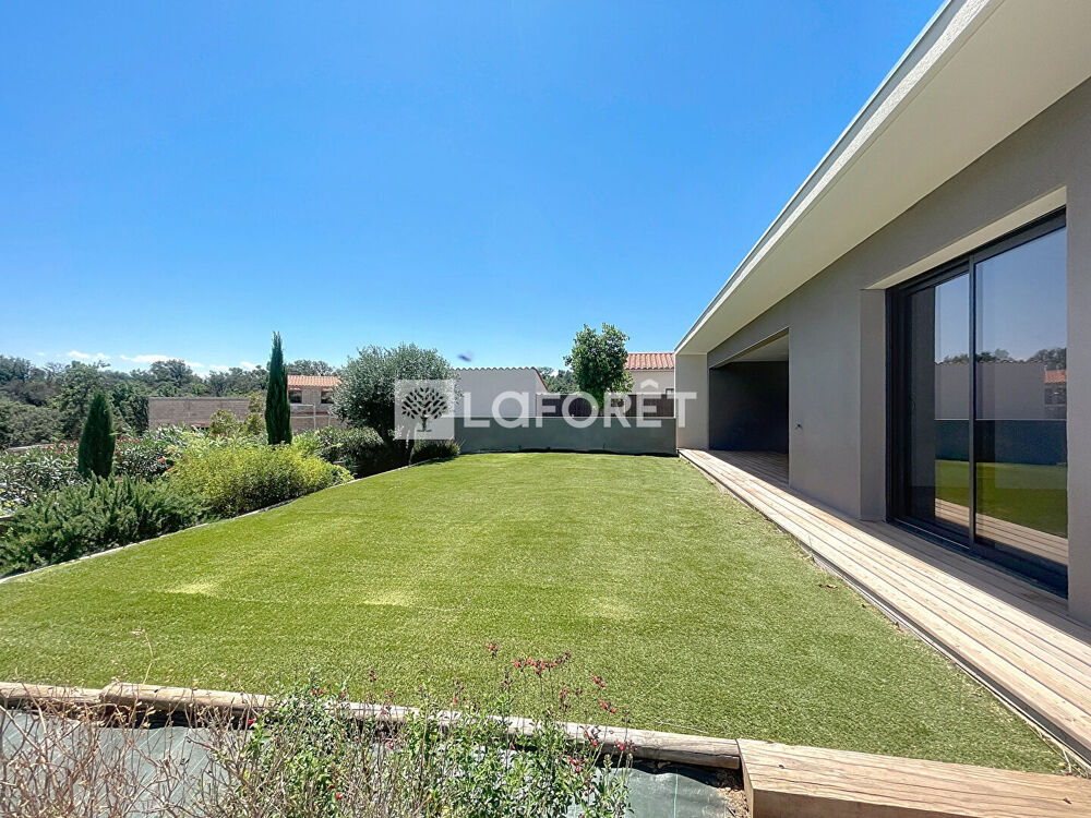 � vendre  Maison Sainte-Colombe-de-la-Commanderie (66300)