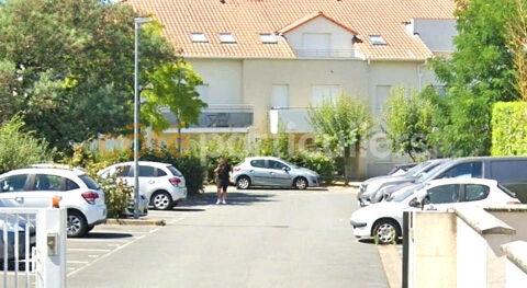   � louer T2 meubl� en r�sidence s�curis�e, proche centre ville de Cholet Appartement - 2 pi�ce(s) - 45 m�