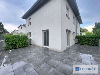  Maison à louer 4 pièces 85 m²