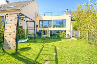  Maison à vendre 10 pièces 250 m²