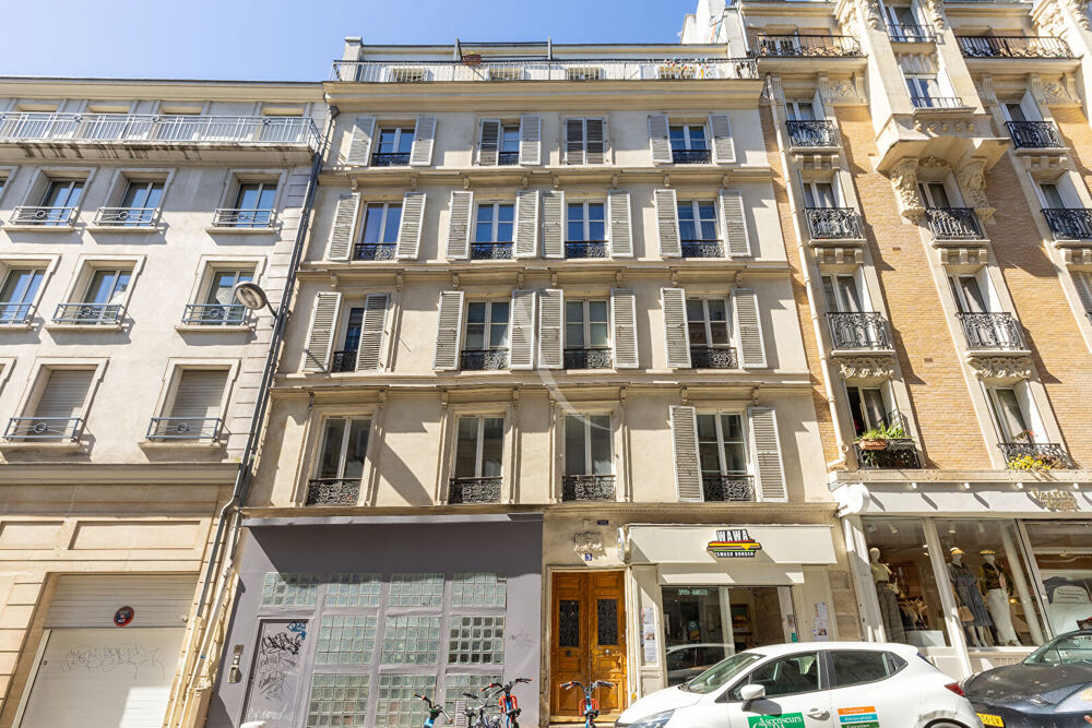 Vente Appartement Exclusivité - Montmartre - Cocon en dernier étage. Paris 18