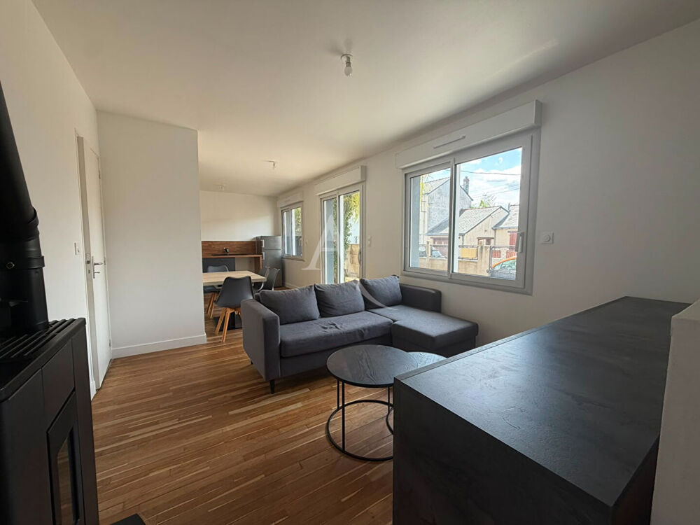 SECTEUR LES JUSTICES - MAISON T4 RENOVEE ET MEUBLEE - DISPONIBLE DE SUITE