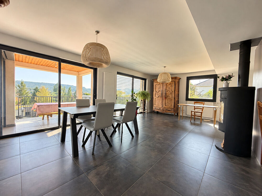 Vente Maison Maison Lons-Le-Saunier 8 pièces / 5 chambres / bureau / 172 m² Lons le saunier