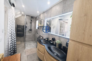  Maison � vendre 7 pi�ces 211 m�