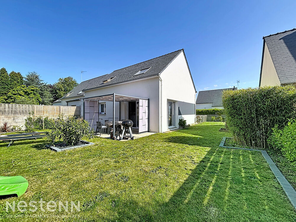 MELLAC - Maison contemporaine 85m², 3 chambres, garage, 376m² de terrain.