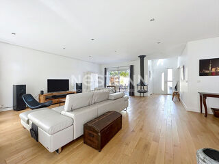  Maison à vendre 5 pièces 194 m²