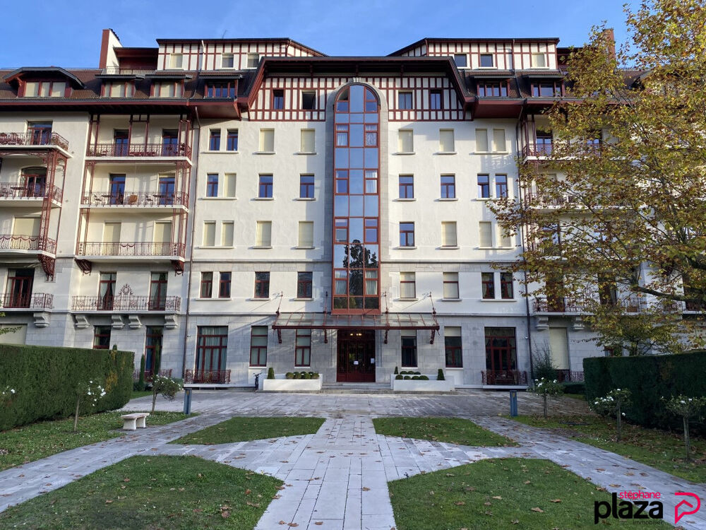 Vente Appartement Divonne-les-Bains - Appartement de 200 m² - 6 pièces + studio 36 m² Divonne les bains