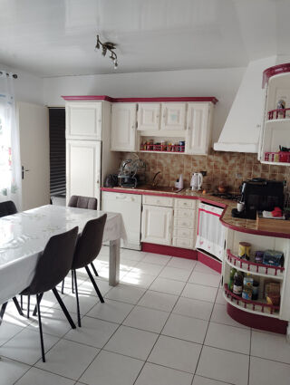  Maison à louer 4 pièces 75 m²