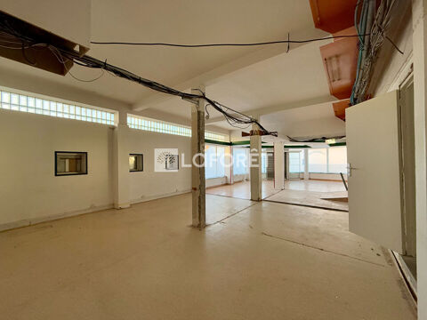   Local commercial Calais 231 m2 