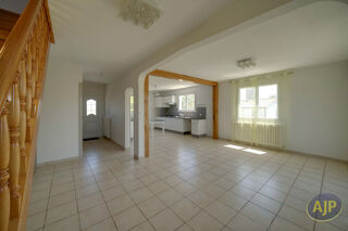  Maison à vendre 7 pièces 136 m²
