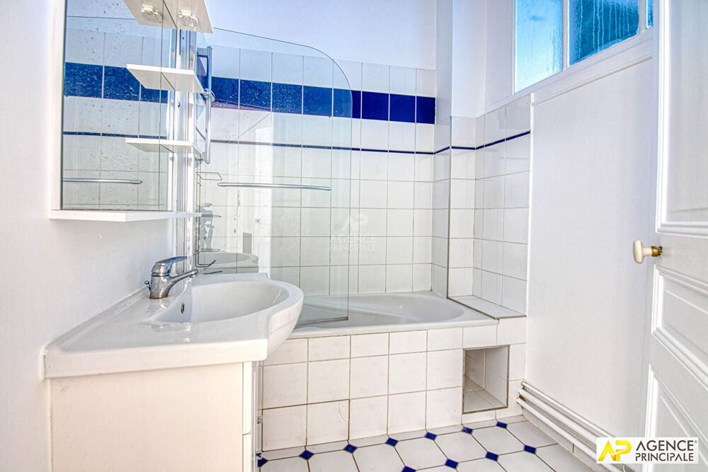 à vendre  Appartement Versailles (78000)