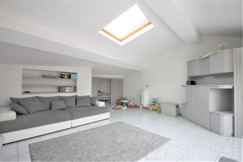  Appartement � louer 2 pi�ces 82 m�