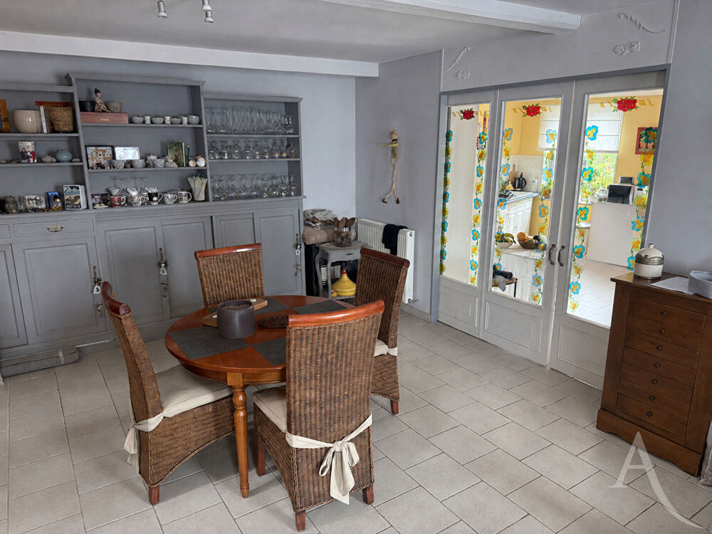 Maison mitoyenne - 3 pièce(s) - BLENDECQUES - 80 m²