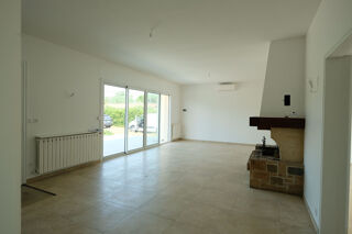  Maison à louer 4 pièces 141 m²