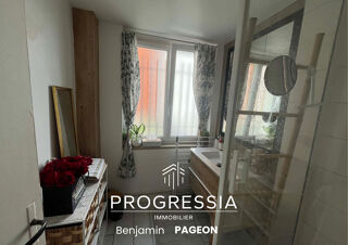  Immeuble à vendre 7 pièces 172 m²