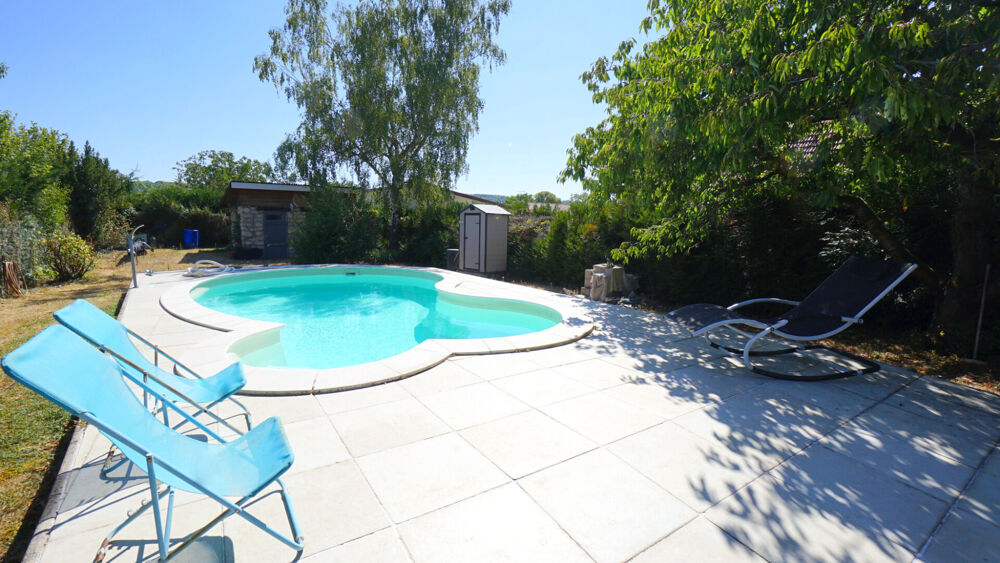 Maison à Porcheville 7 pièce(s) 141 m2 avec piscine