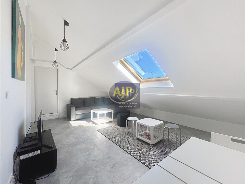 Location Appartement Nantes, Jardin des Plantes  Recherche colocataire - Appartement meublé 3 pièces 66.05 m² Nantes