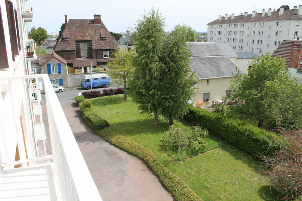 Location Appartement APPARTEMENT CAEN - 5 pièce(s) - 94 m2 Caen