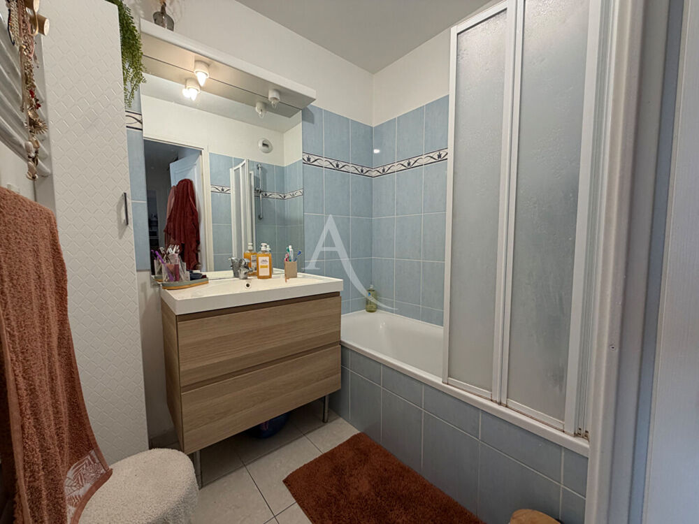 Location Appartement Appartement Istres 3 pièce(s) 47.30 m2 Istres