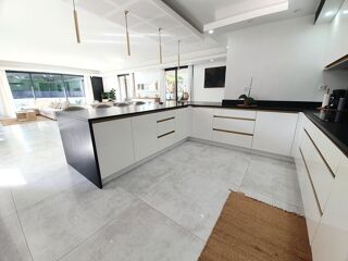  Maison � vendre 5 pi�ces 187 m�