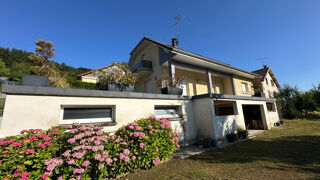  Maison  vendre 8 pices 153 m