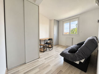  Appartement à louer 2 pièces 46 m²