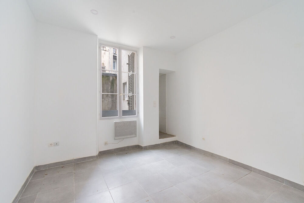 Vente Appartement Atypique T3 à proximité de l'église des réformés Marseille 1